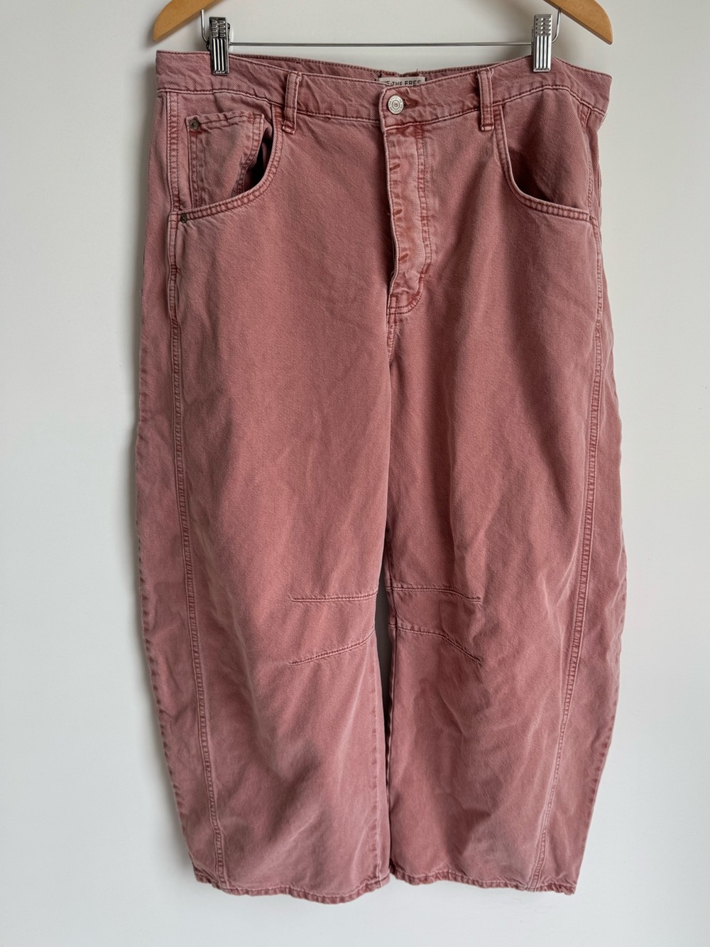 We The Free Good Luck Mid Rise Barrel Jeans Sunsetter pink size 32 or 14 cropped - Picture 2 of 14